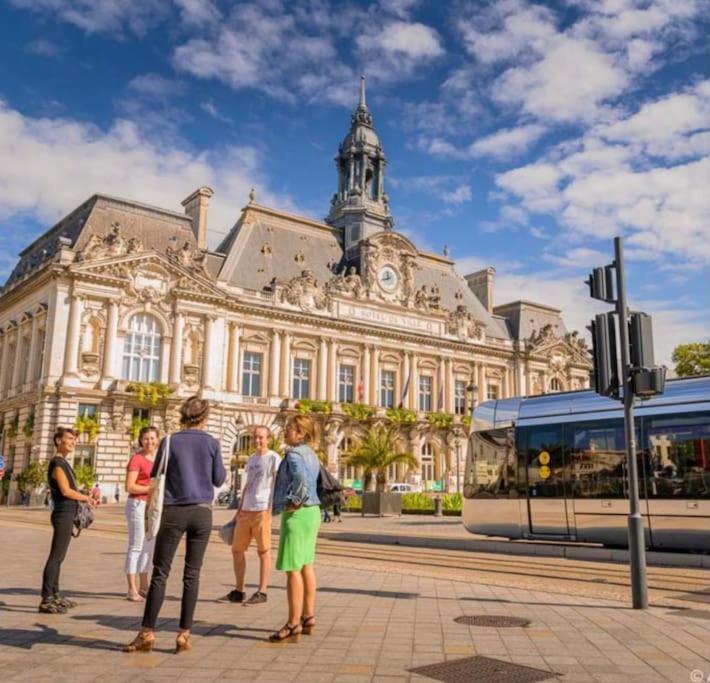 Apartamento Le National Panoramique Tours Exterior foto